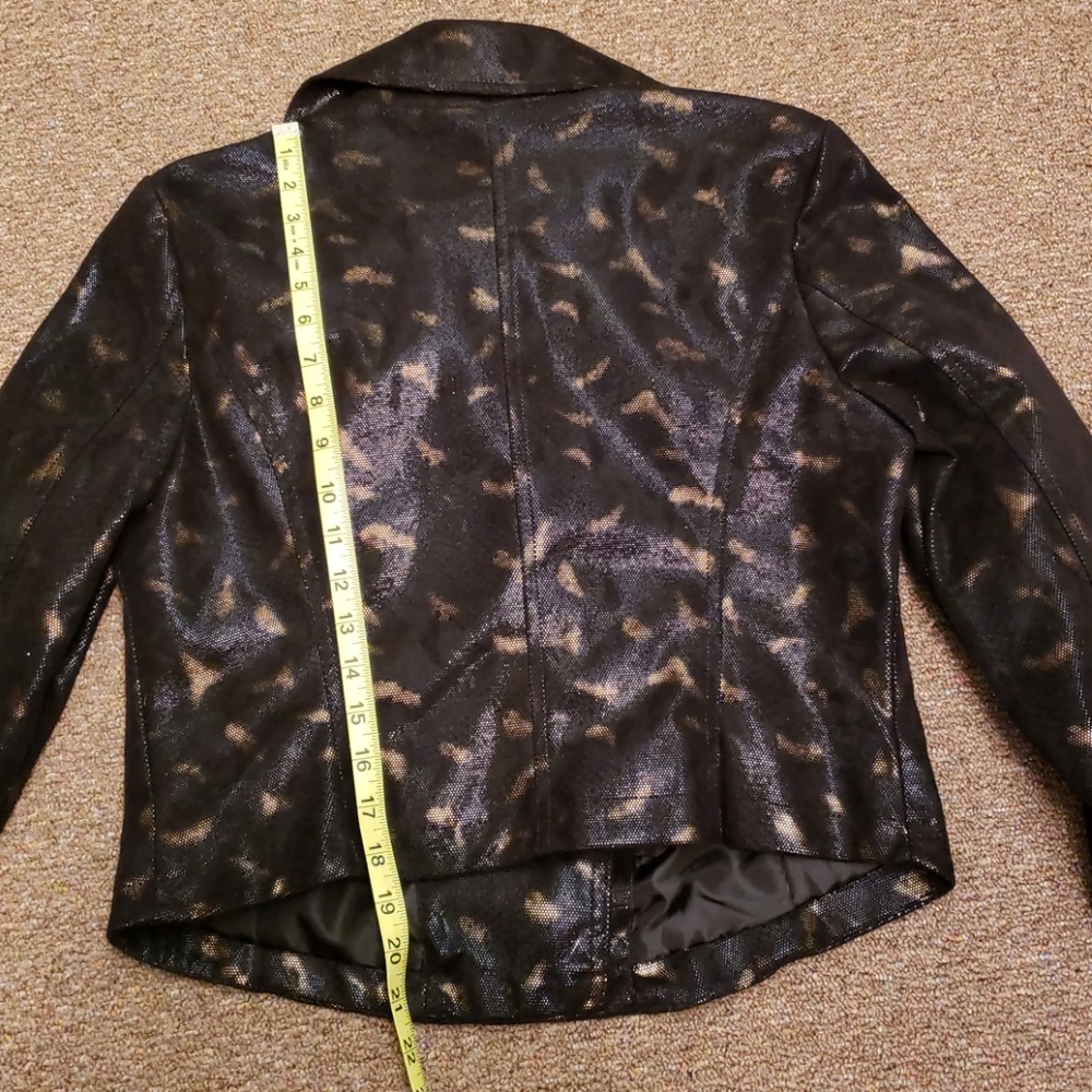 Jacket - Picture 4 of 5